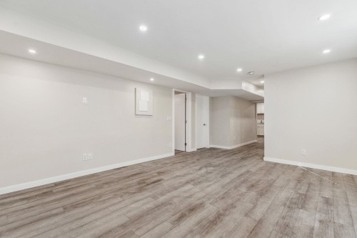 Garden Level-8118 153A Street, Surrey, BC 