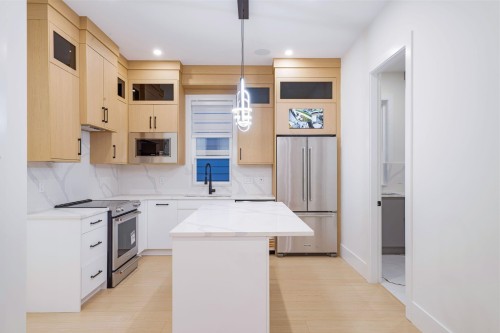 14779 68A Avenue, Surrey, BC 