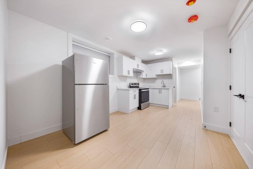 14779 68A Avenue, Surrey, BC 