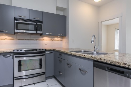 113-33539 Holland Avenue, Abbotsford, BC 