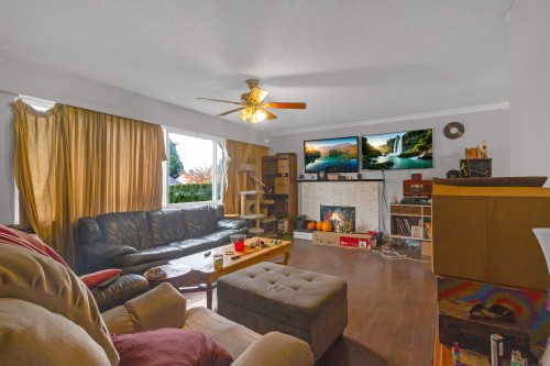 8714 151B Street, Surrey, BC 