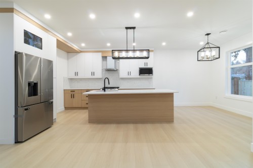 7801 116 Street Street, Delta, BC 