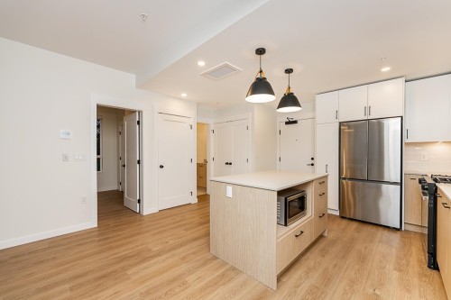 306-27215 Aldergrove Town Centre Drive, Langley, BC 