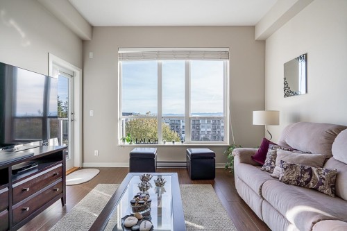 402-6450 194 Street, Surrey, BC 