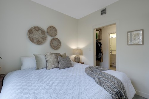 602-8379 201 Street, Langley, BC 