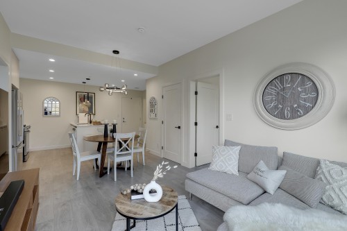 602-8379 201 Street, Langley, BC 