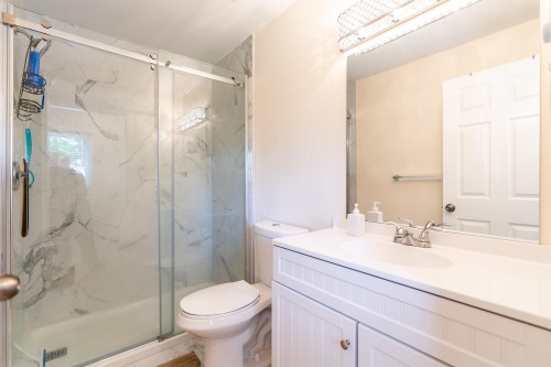 15035 Bluebird Crescent, Surrey, BC 