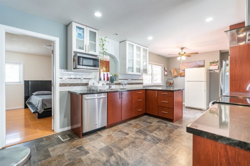 15035 Bluebird Crescent, Surrey, BC 