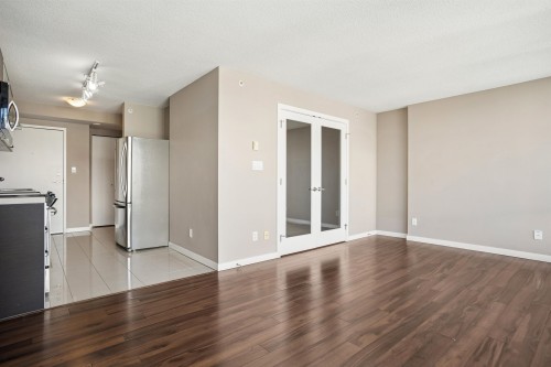 3601-9981 Whalley Boulevard, Surrey, BC 