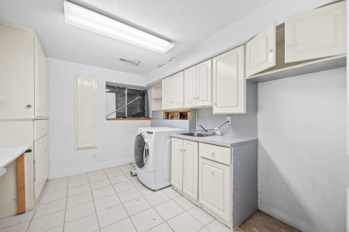 13838 Crescent Road, Surrey, BC 