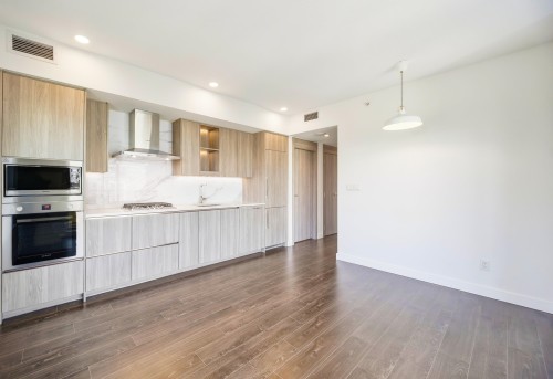 3507-9887 Whalley Boulevard, Surrey, BC 