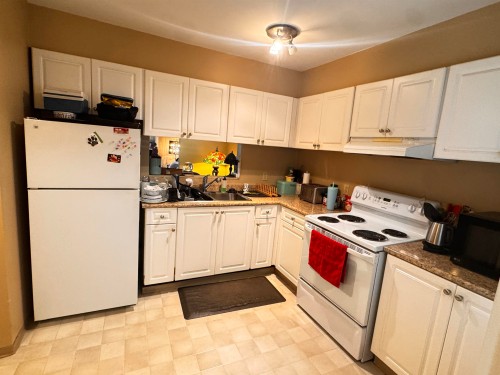 6101 Greenside Drive W, Surrey, BC 