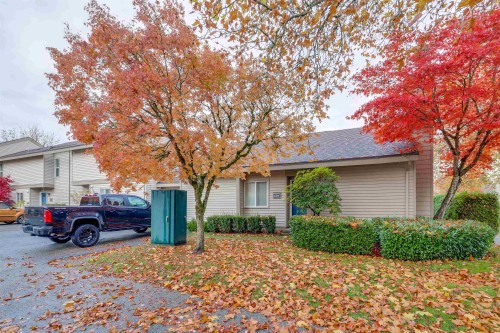 6101 Greenside Drive W, Surrey, BC 