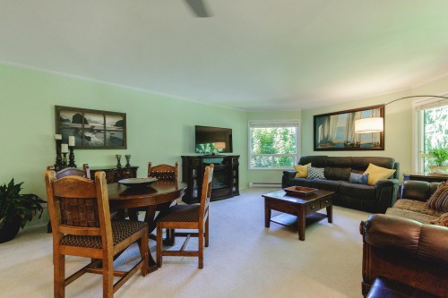 715-1350 Vidal Street, White Rock, BC 