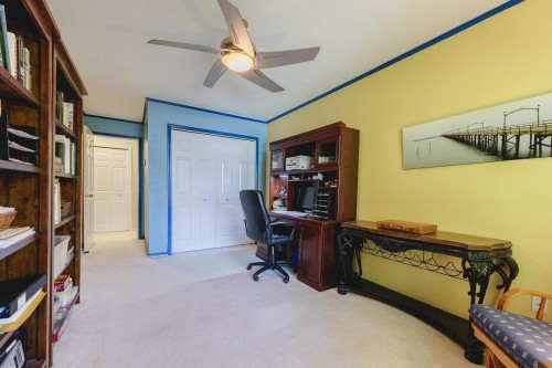 715-1350 Vidal Street, White Rock, BC 