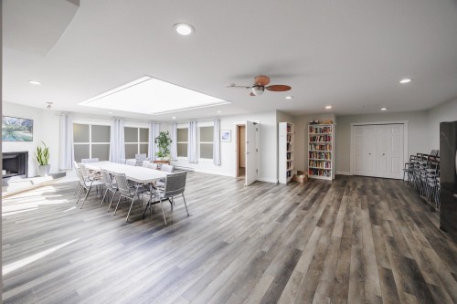 715-1350 Vidal Street, White Rock, BC 