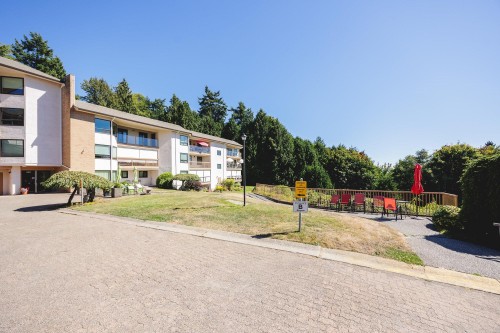 715-1350 Vidal Street, White Rock, BC 