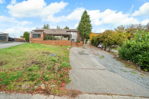 2725 Sandon Drive, Abbotsford, BC 