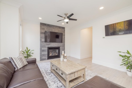 6477 189 Street, Surrey, BC 