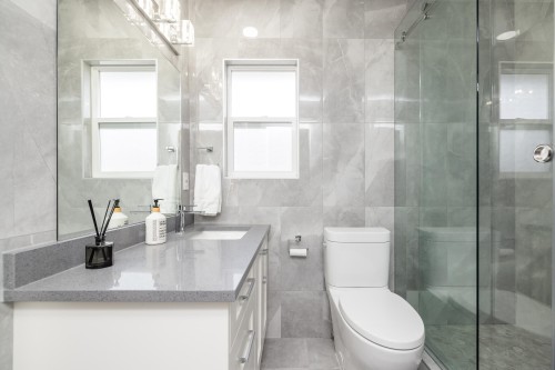 6477 189 Street, Surrey, BC 