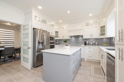 6477 189 Street, Surrey, BC 