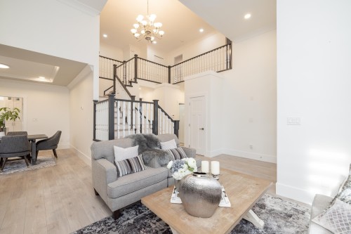 6477 189 Street, Surrey, BC 