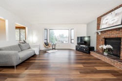 34686 St Matthews Way  Abbotsford, BC V2S 5L3