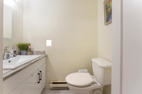 21-7521 140 Street, Surrey, BC 