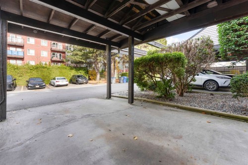 21-7521 140 Street, Surrey, BC 