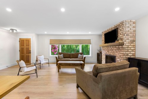 24633 56 Avenue, Langley, BC 