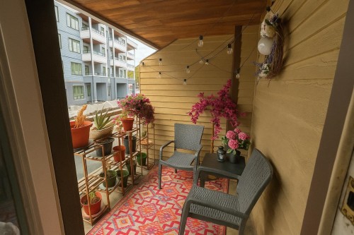 104-19352 Fraser Highway, Surrey, BC 