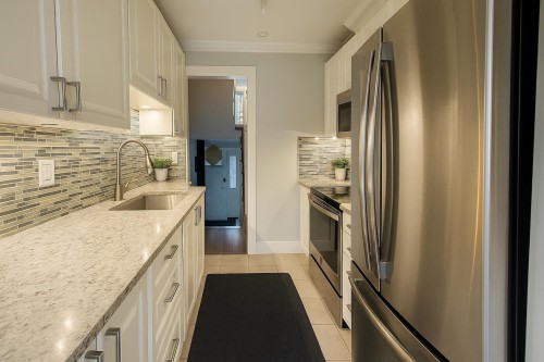 104-19352 Fraser Highway, Surrey, BC 