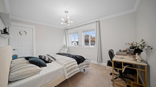 15038 70 Avenue, Surrey, BC 