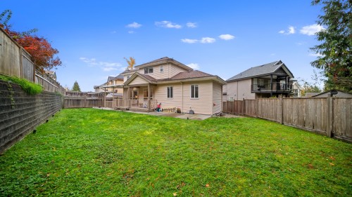 15038 70 Avenue, Surrey, BC 