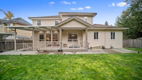 15038 70 Avenue, Surrey, BC 