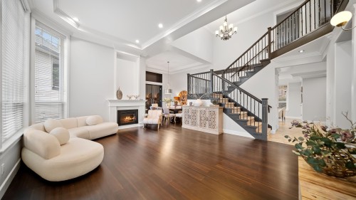 15038 70 Avenue, Surrey, BC 