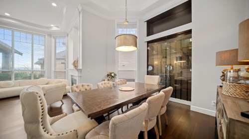 15038 70 Avenue, Surrey, BC 