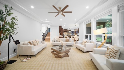 15038 70 Avenue, Surrey, BC 