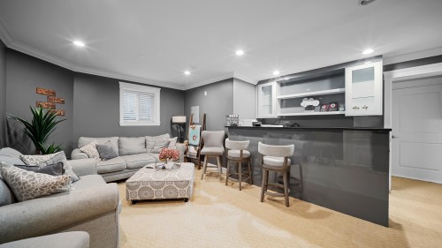 15038 70 Avenue, Surrey, BC 