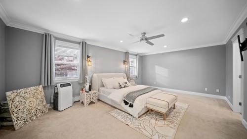 15038 70 Avenue, Surrey, BC 