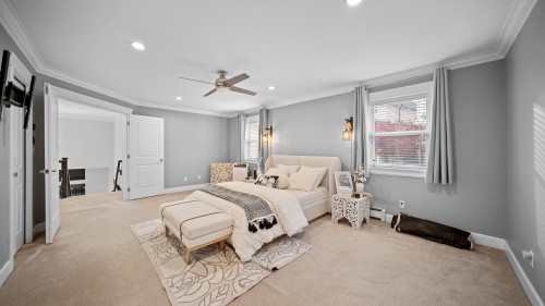 15038 70 Avenue, Surrey, BC 