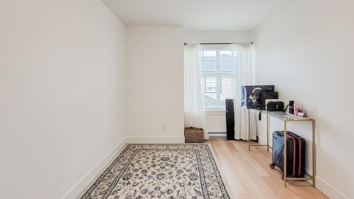 11-6350 142 Street, Surrey, BC 