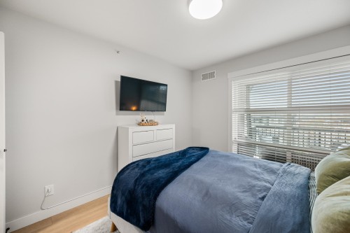 423-17769 57 Avenue, Surrey, BC 