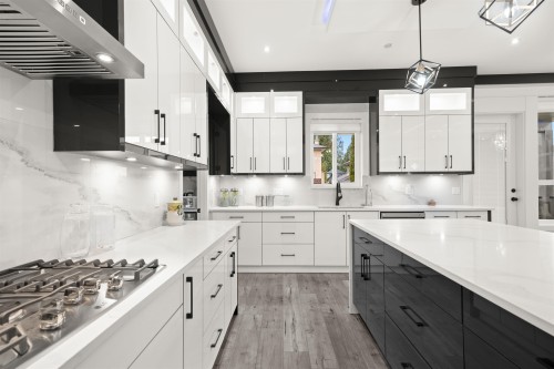 16117 108 Avenue, Surrey, BC 