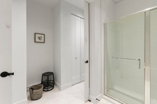 122-14968 101A Avenue, Surrey, BC 