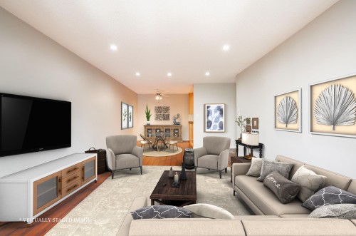 212-13530 Hilton Road  Surrey, BC V3R 5J4