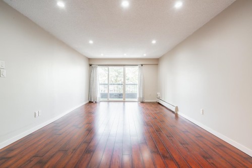 212-13530 Hilton Road, Surrey, BC 