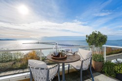 3-15129 Marine Drive  White Rock, BC V4B 1C5