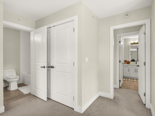 101-19913 70 Avenue, Langley, BC 