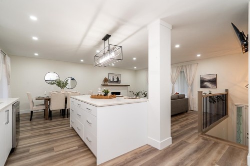 20073 42 Avenue, Langley, BC 